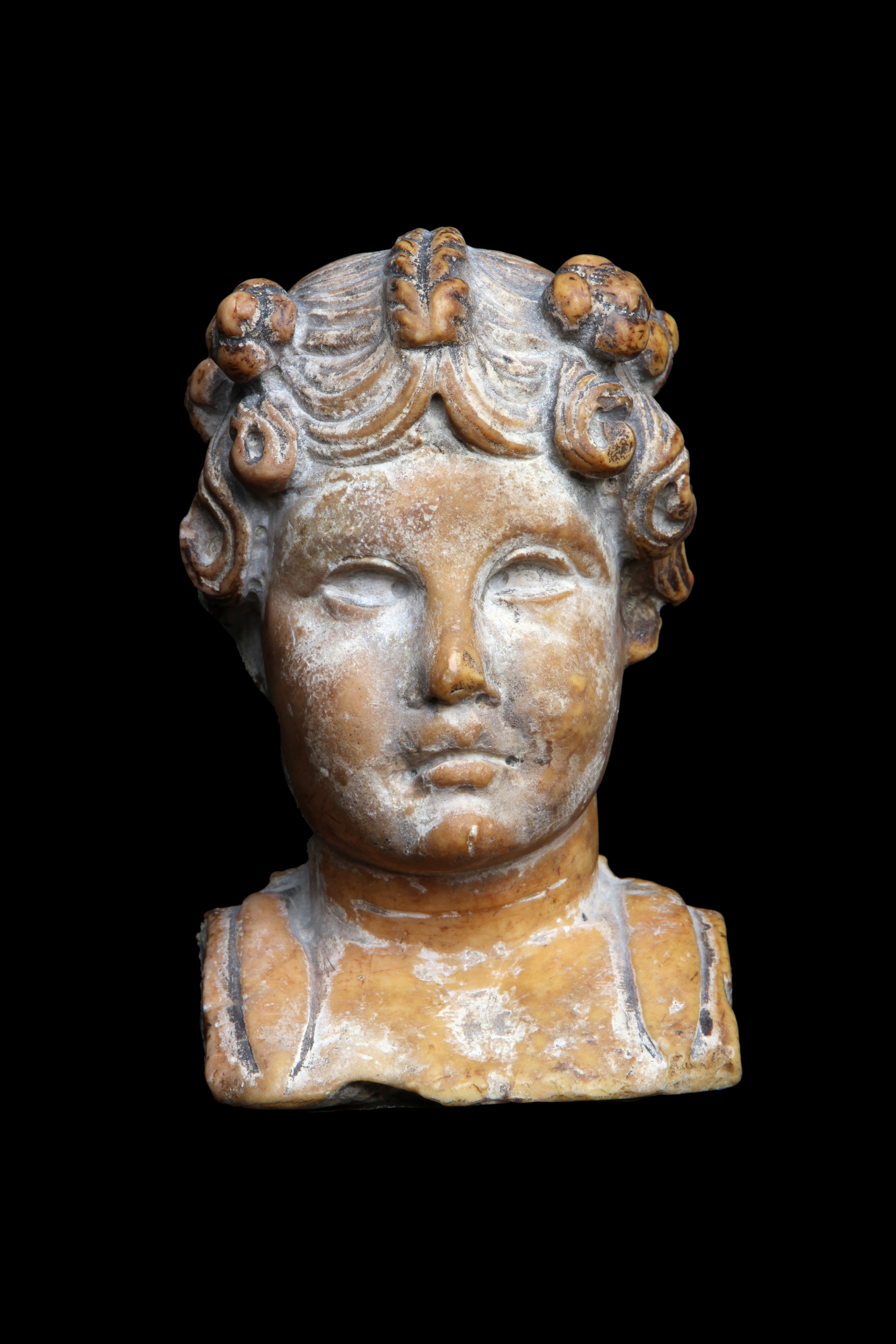 Herm Pilar depicting a young Maenad
 

